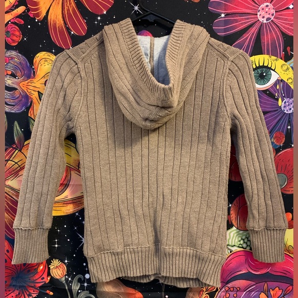 American Eagle Outfitter Sweater - Picture 2 of 4